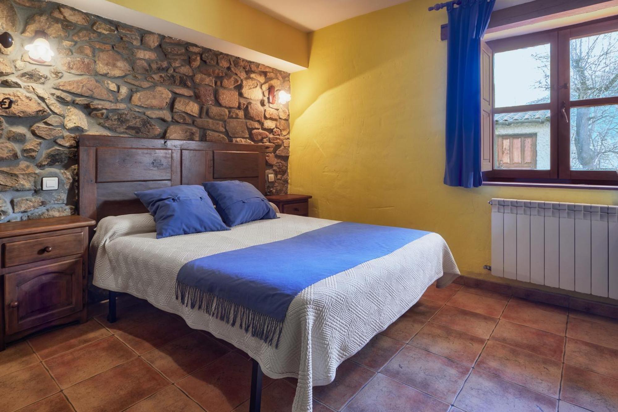 Aldaron Pension Boca de Huérgano Buitenkant foto
